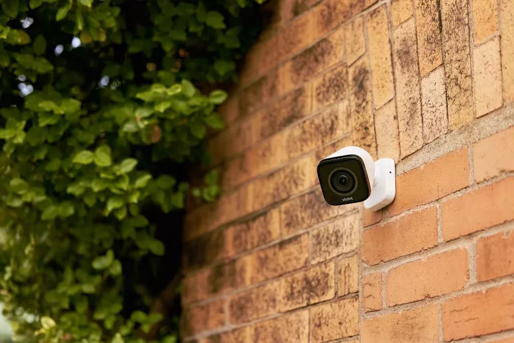 utdoor wireless camera mounted under eaves for optimal angle