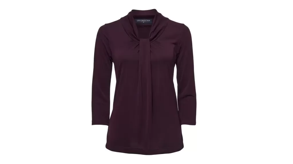 Ghost mannequin apparel with a clean clipping path